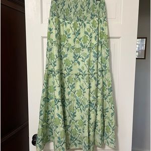 Madison Matthews tiered skirt w/elastic banded waist, blue/green floral, Sz M.